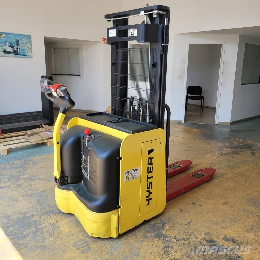 Hyster S1.4iL Apiladores eléctricos