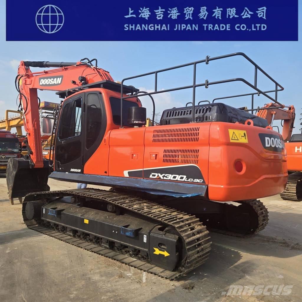 Doosan DX 300 Excavadoras de cadenas