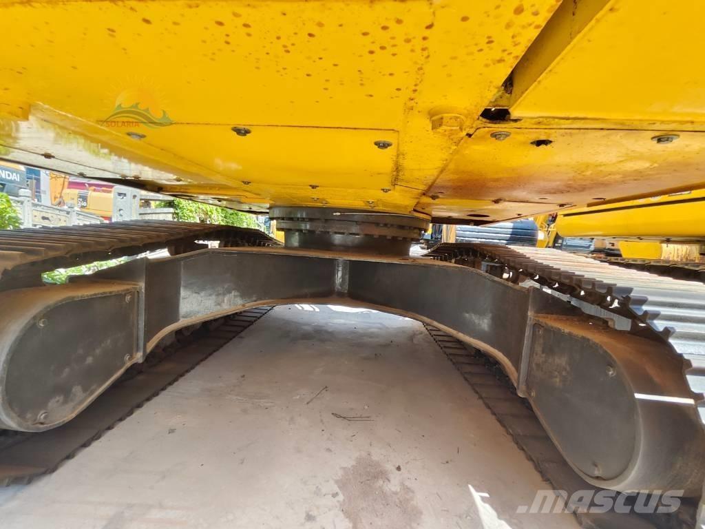 Komatsu PC 220-8 Excavadoras de cadenas