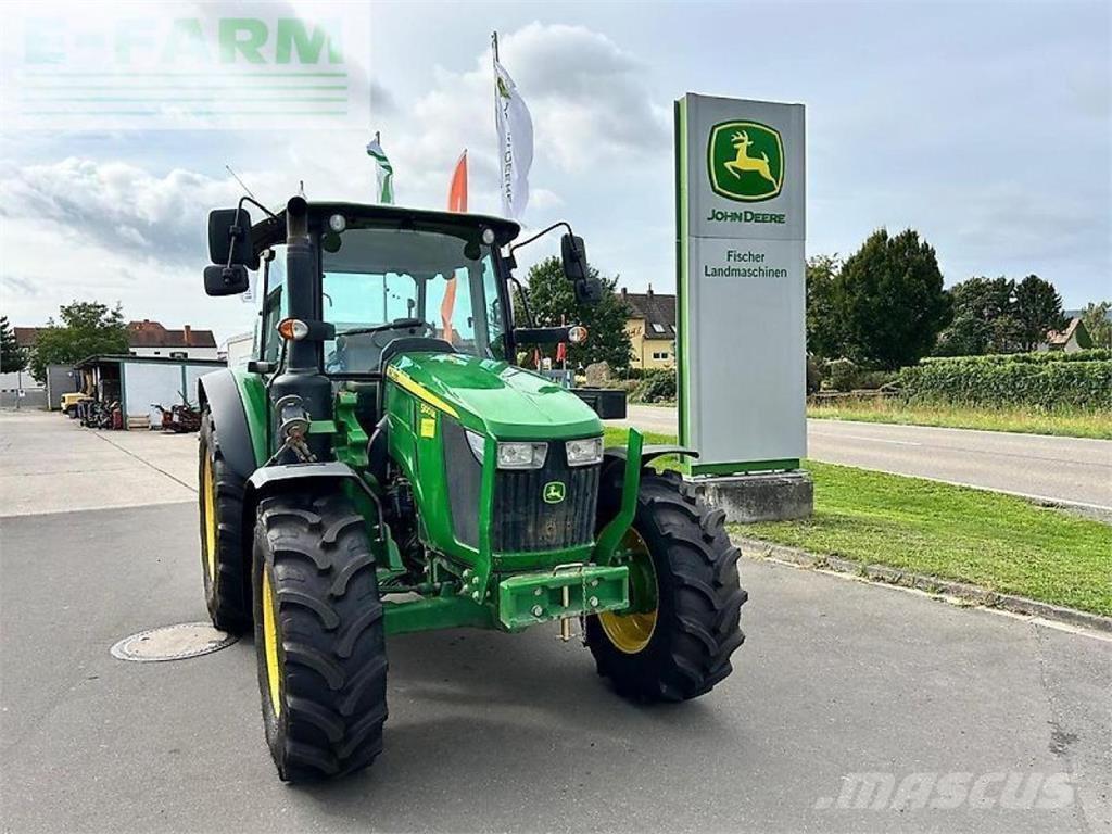 John Deere 5100m Tractores