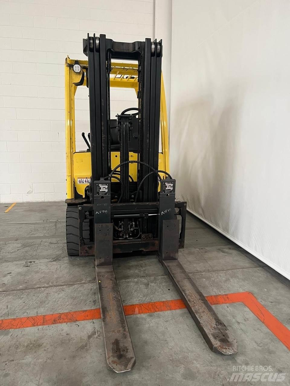 Hyster J3.0XN Carretillas de horquilla eléctrica