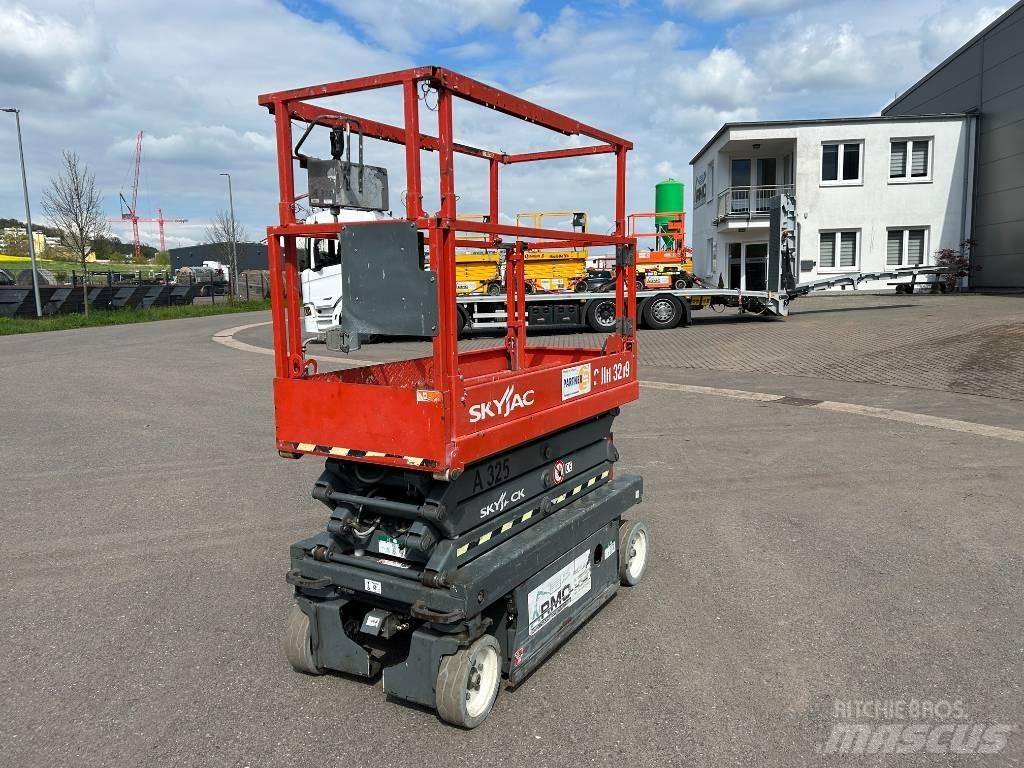 SkyJack SJ III 3219 Plataformas tijera