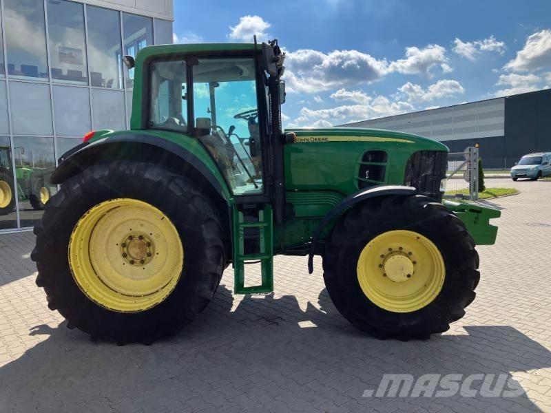 John Deere 7430 Tractores