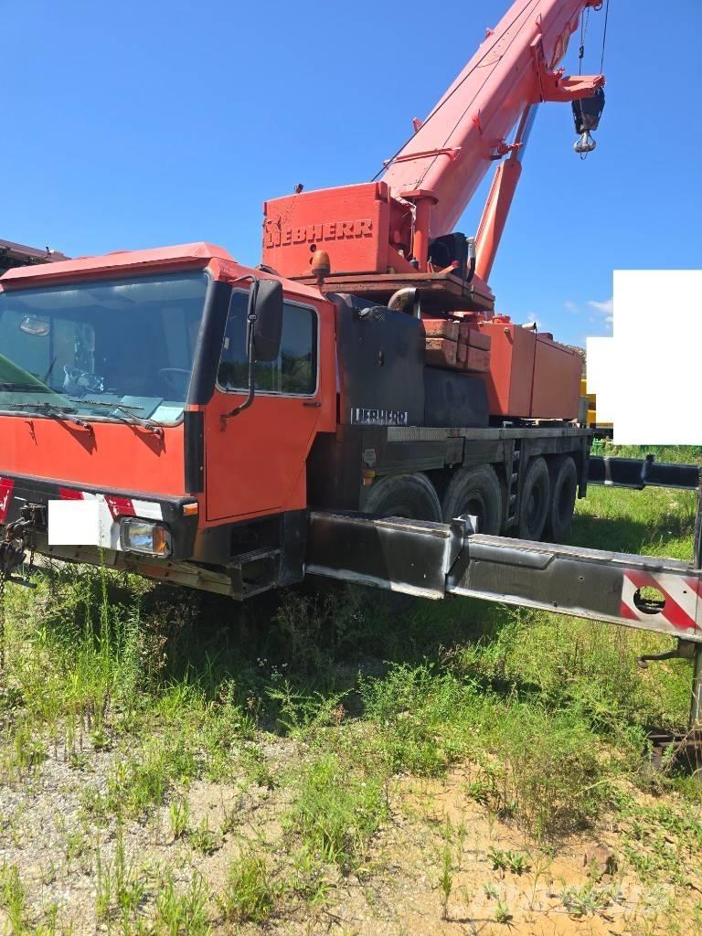 Liebherr LTM 1090-2 Grúas todo terreno