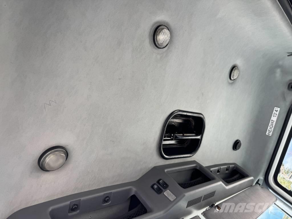 Mack Granite GU 813 Camiones con gancho