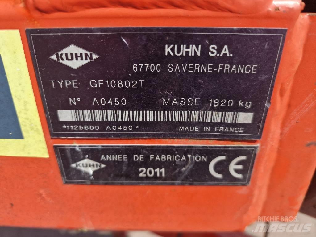 Kuhn GF 10802 T Rastrillos y henificadores