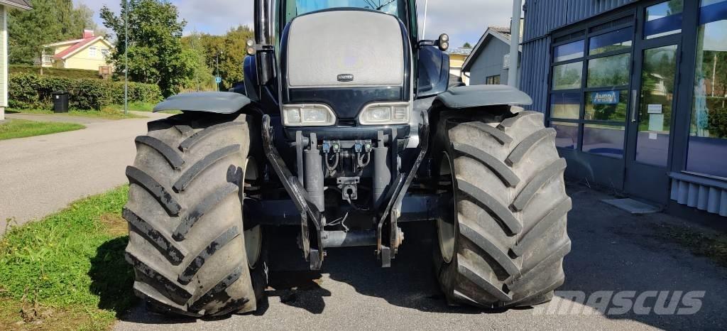 Valtra S 260 Tractores