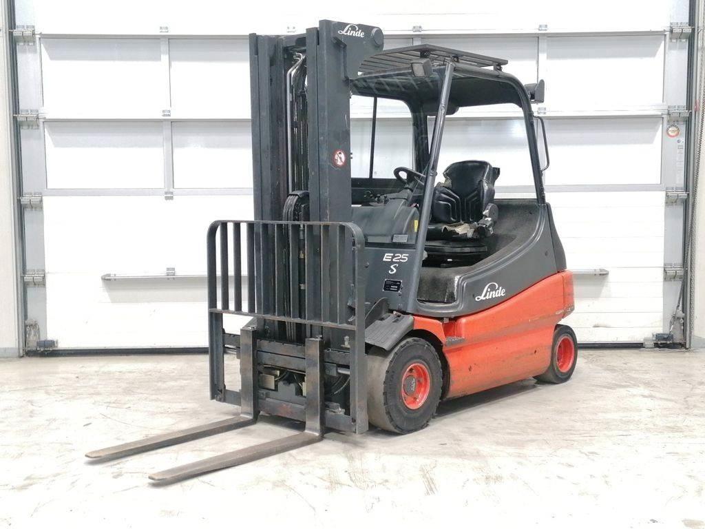 Linde E25-03 Carretillas de horquilla eléctrica