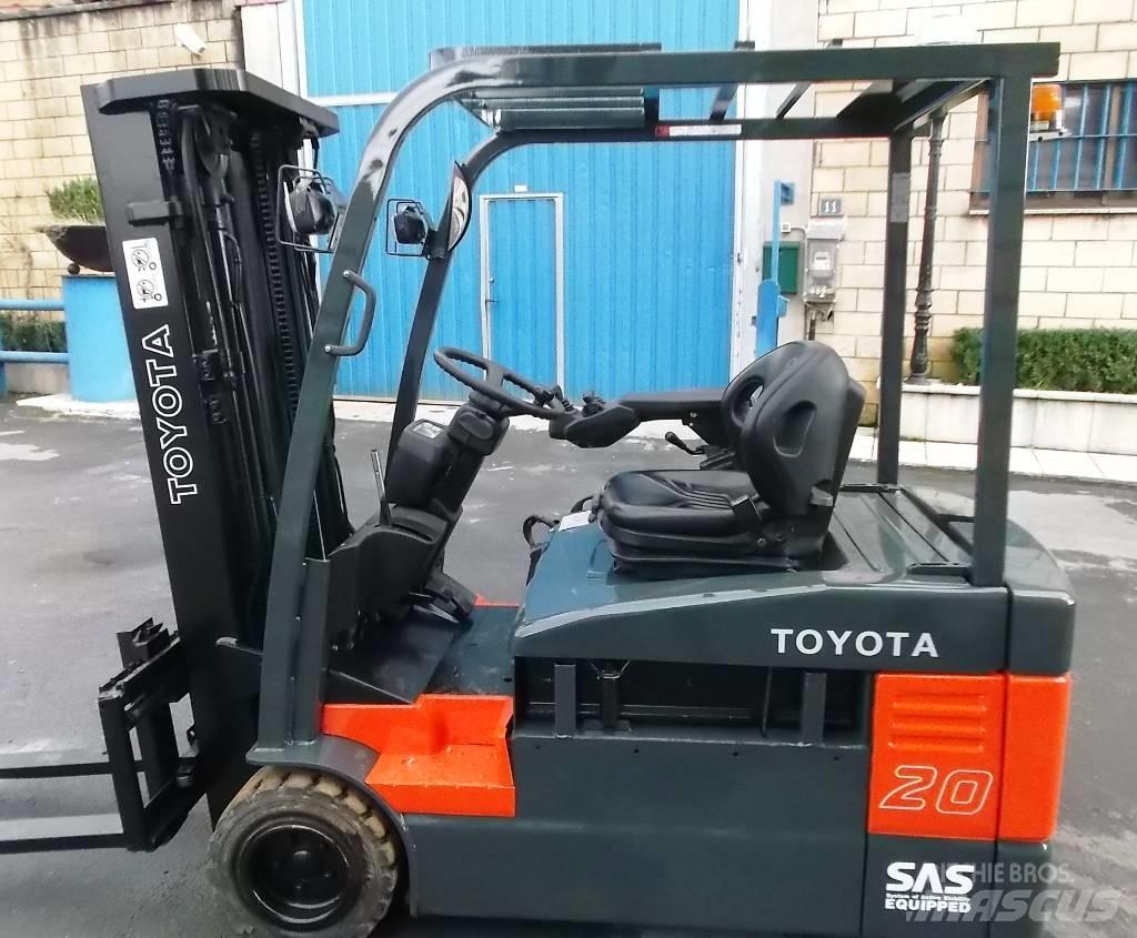 Toyota 7 FBEF 20 Carretillas de horquilla eléctrica