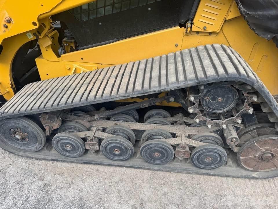 CAT 297 D XPS Minicargadoras