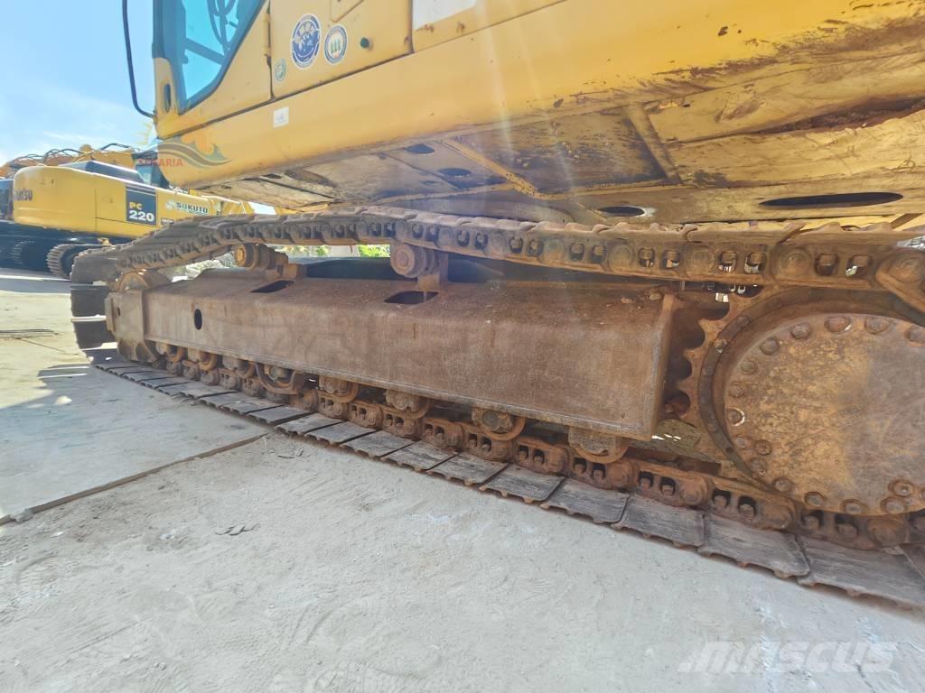 Komatsu PC 240 LC-7 Excavadoras de cadenas