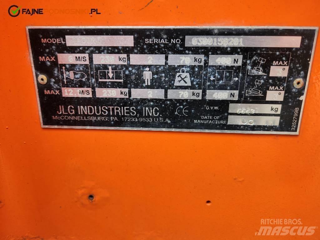JLG M 450 AJ Plataforma de trabajo articulada