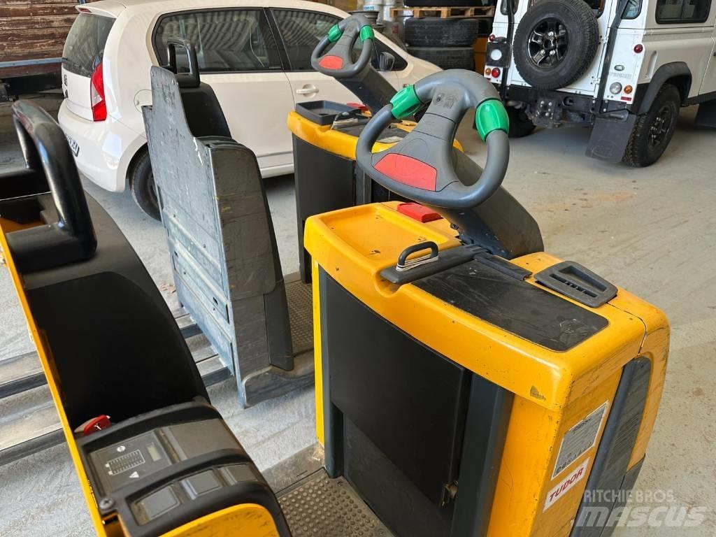 Jungheinrich ECE 225 Transpaletas Electricas