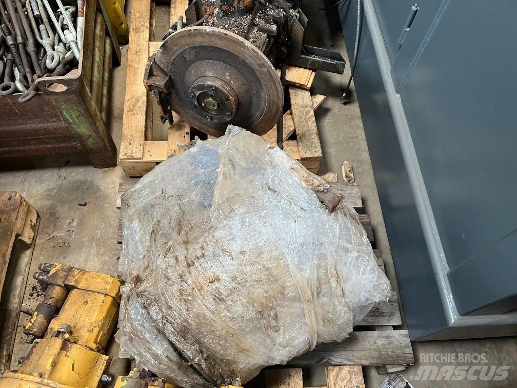 CAT 140 G gearbox Motoniveladoras