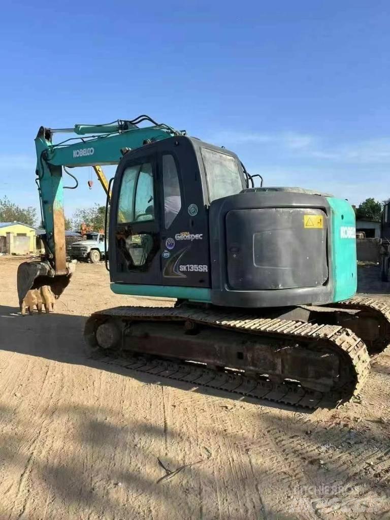 Kobelco SK135 Excavadoras de cadenas