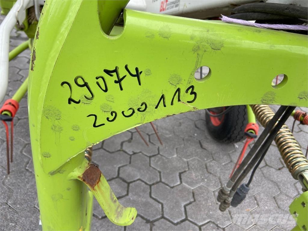 CLAAS Volto 900 Rastrillos y henificadores