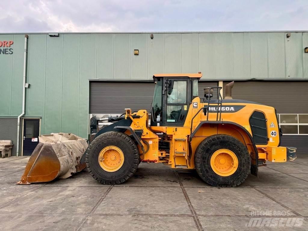 Hyundai HL960A Cargadoras sobre ruedas