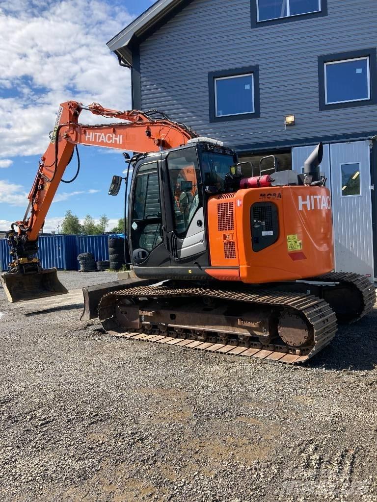 Hitachi ZX 135 US-6 Excavadoras de cadenas