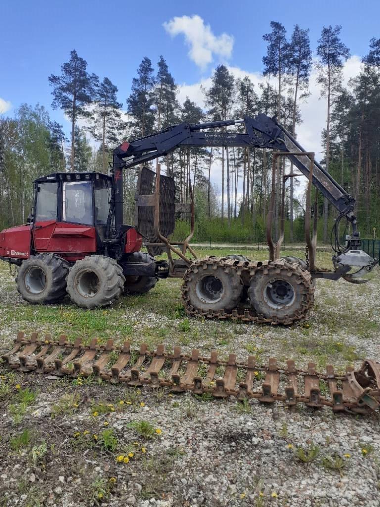 Valmet 820 Autocargadoras