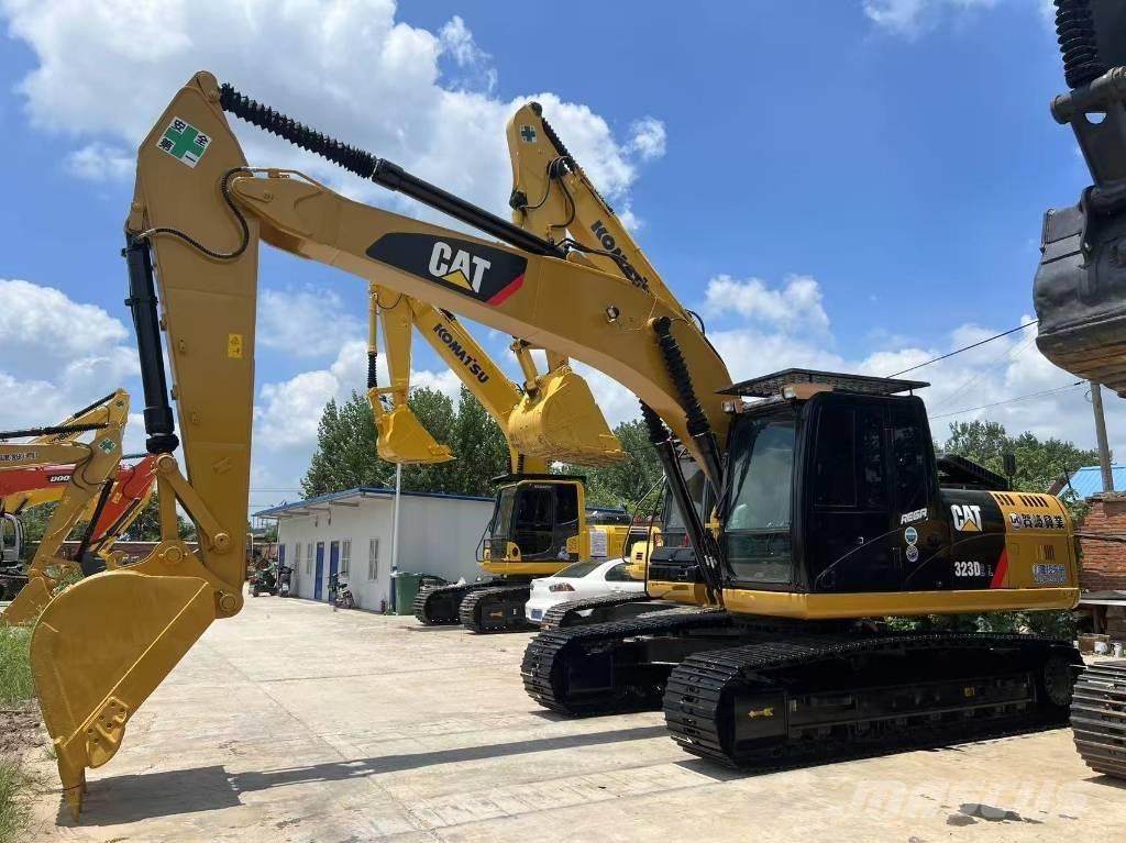 CAT 323 D Excavadoras de cadenas