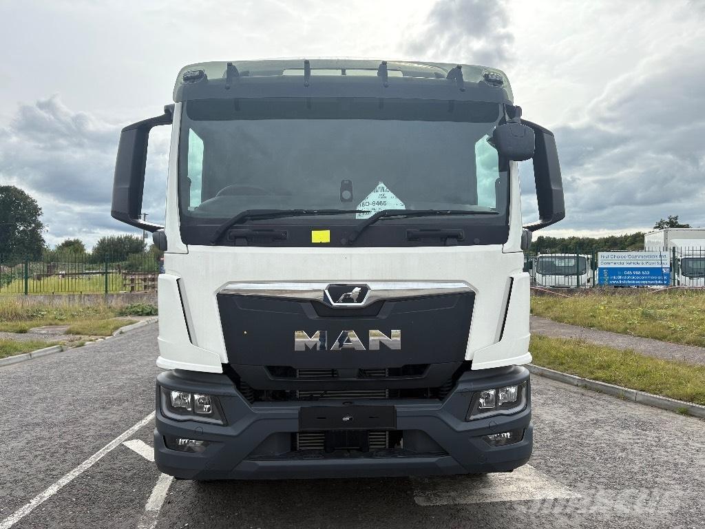MAN TGM18.250 Camiones plataforma