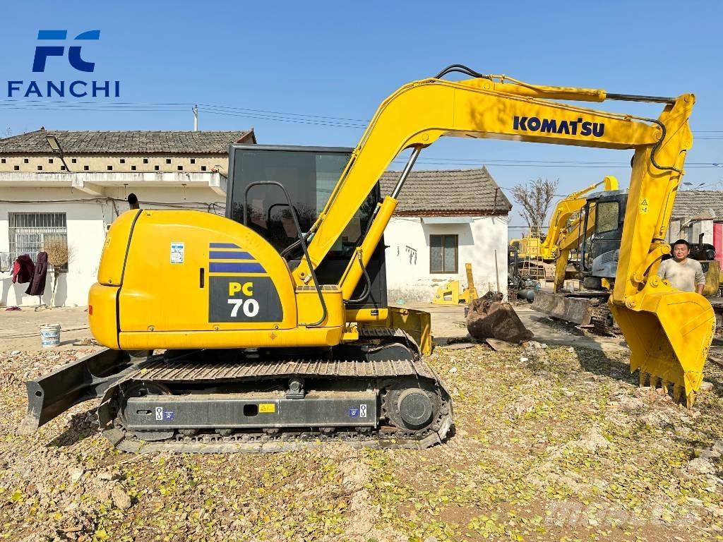 Komatsu PC 70 Excavadoras de cadenas