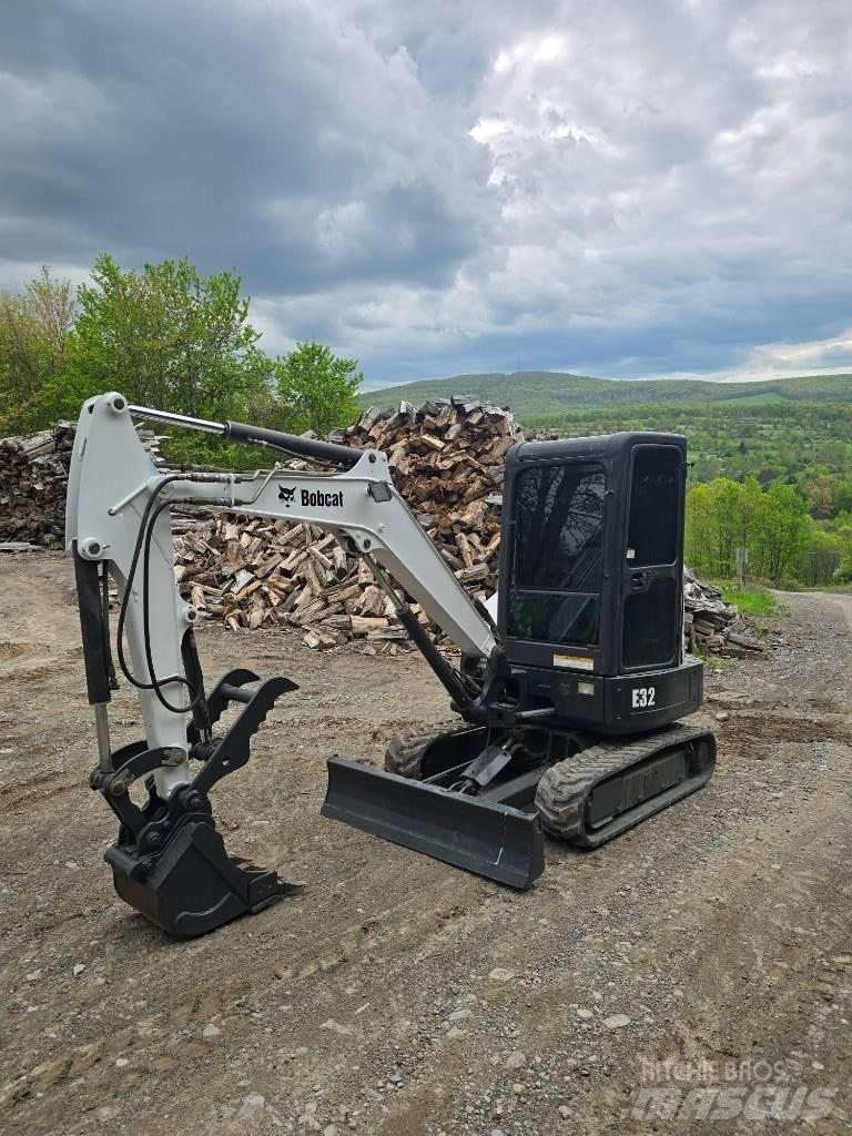 Bobcat E 32 Mini excavadoras < 7t
