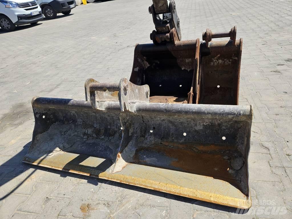 Takeuchi TB 235 Mini excavadoras < 7t