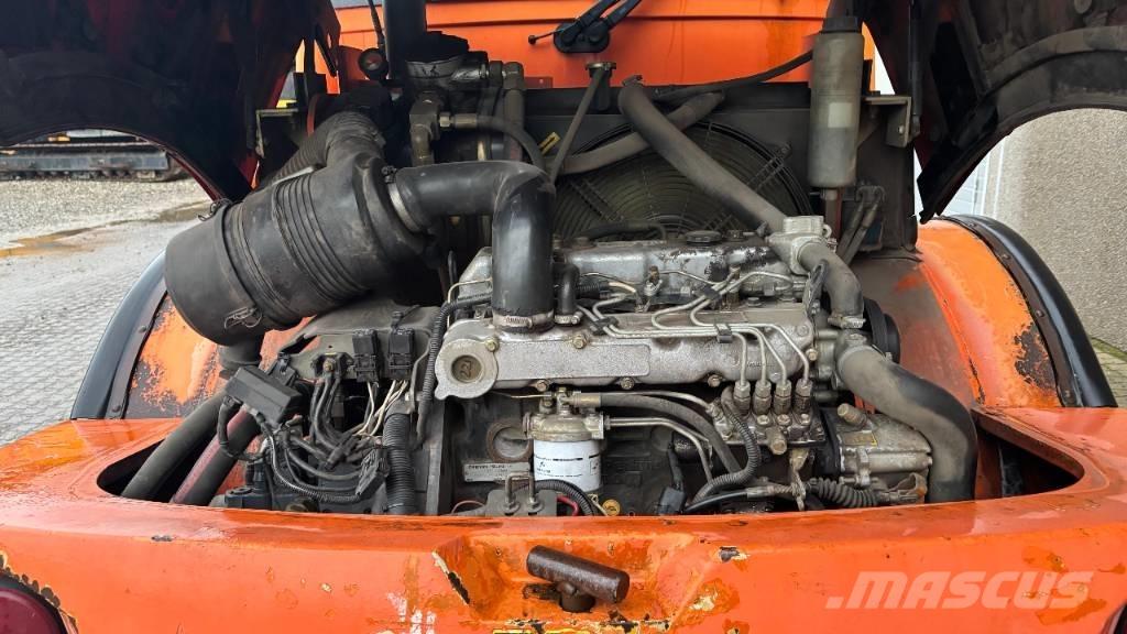 Fiat-Hitachi W 60 Cargadoras sobre ruedas