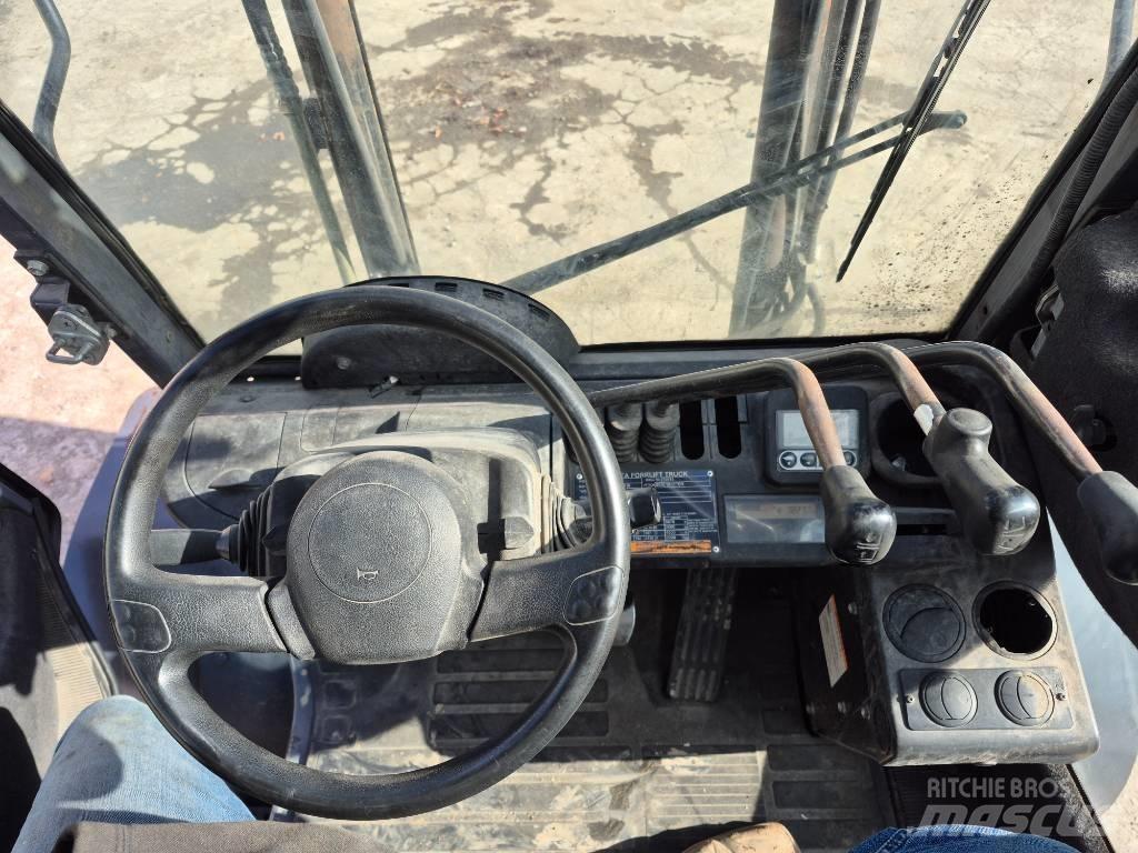 Toyota 8 FGU 30 Otras carretillas elevadoras