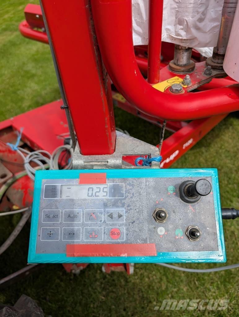 Kverneland 7120 Envolvedoras
