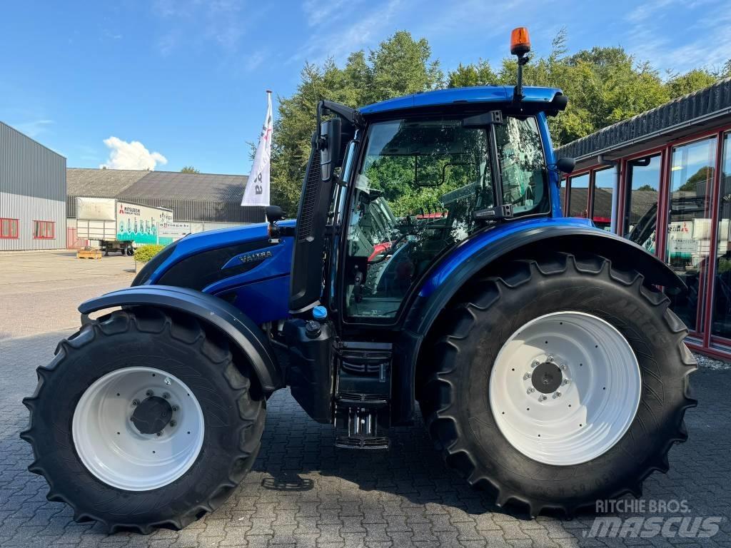 Valtra N 174 A Tractores