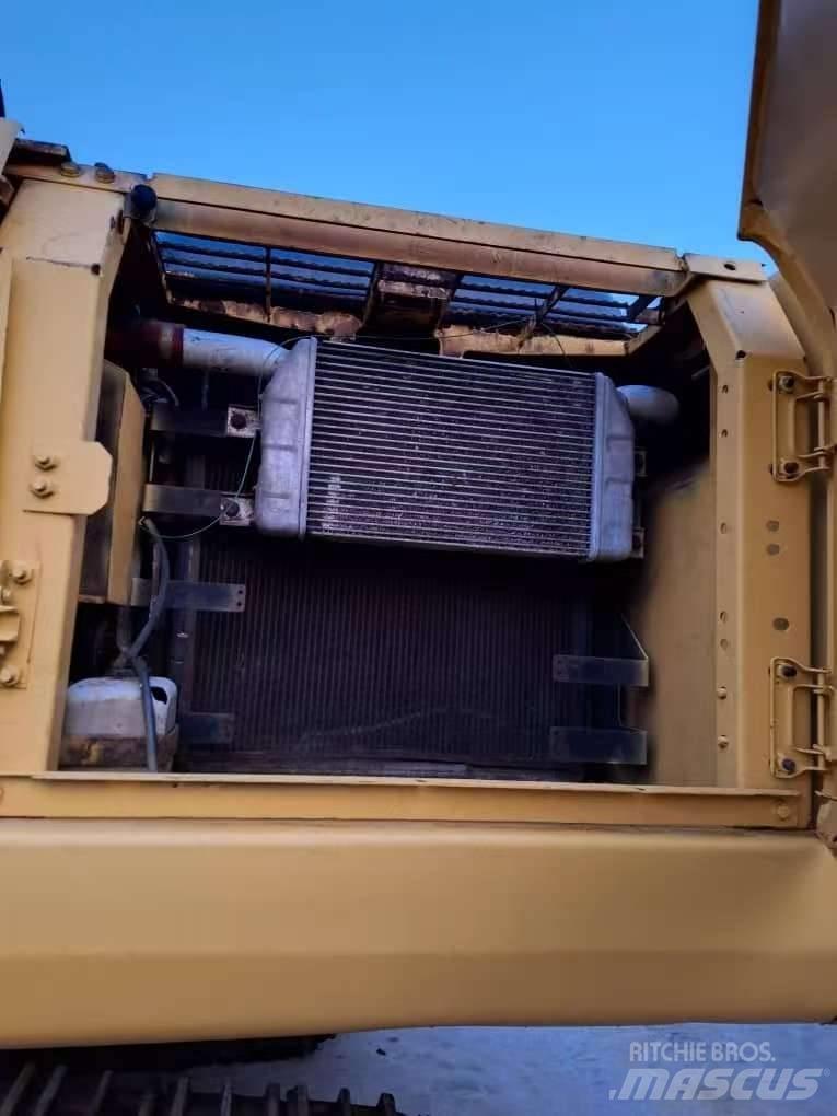 Komatsu PC 200-7 Excavadoras de cadenas