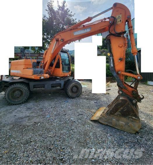 Doosan DX 140 W Excavadoras de ruedas