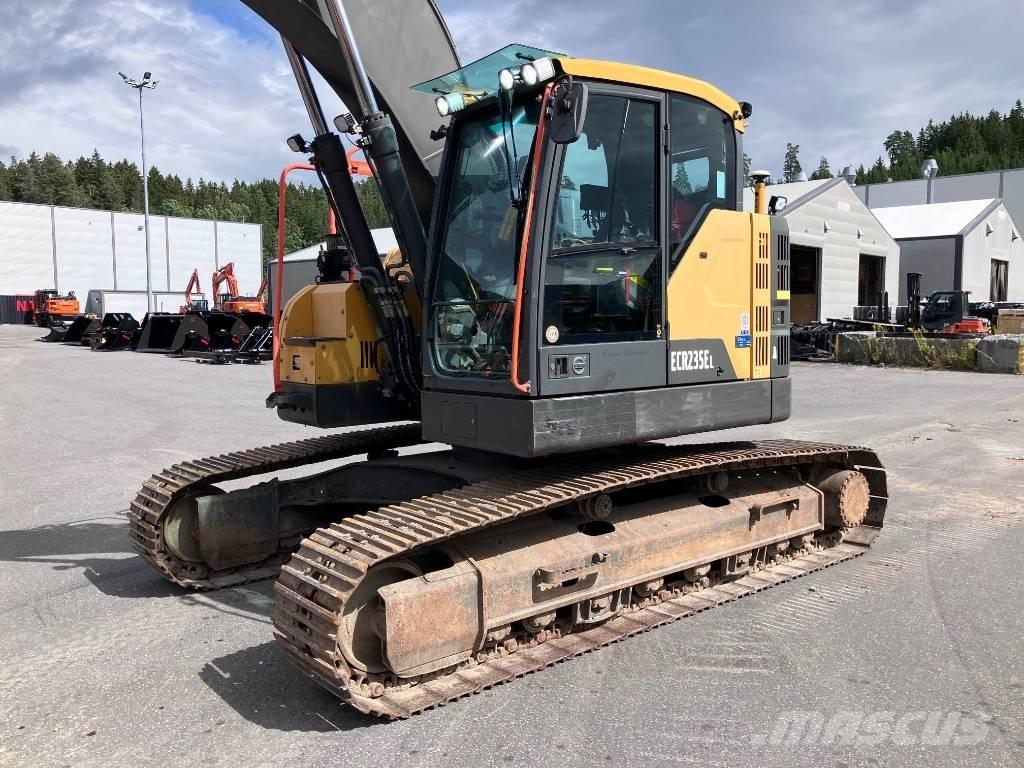 Volvo ECR 235 E Excavadoras de cadenas