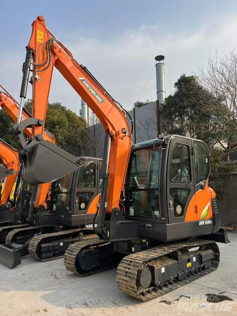 Develon DX 60 E-10 N Mini excavadoras < 7t