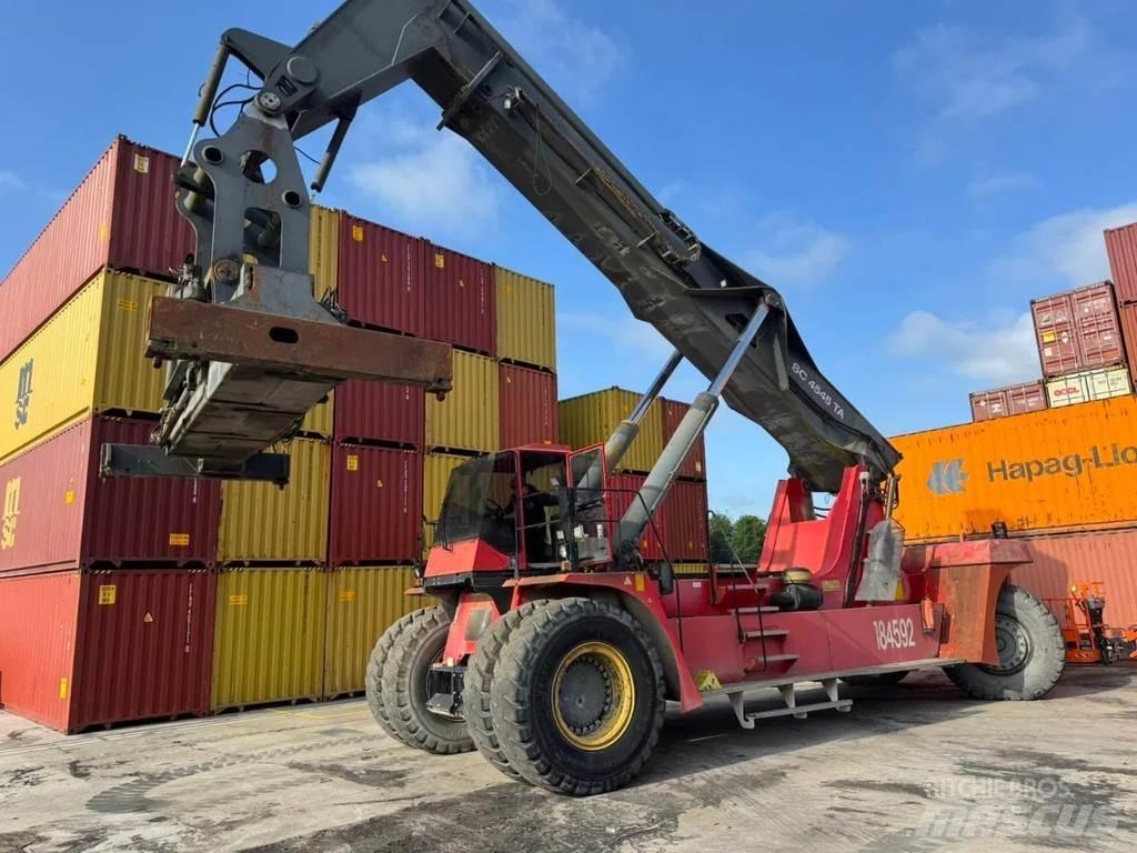 SMV SC4545 TA Manipulador de contenedores