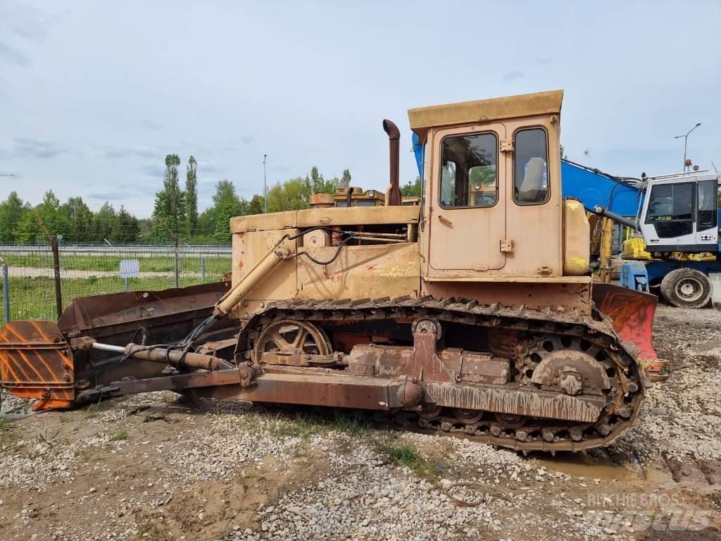 CAT T 130 Buldozer sobre oruga
