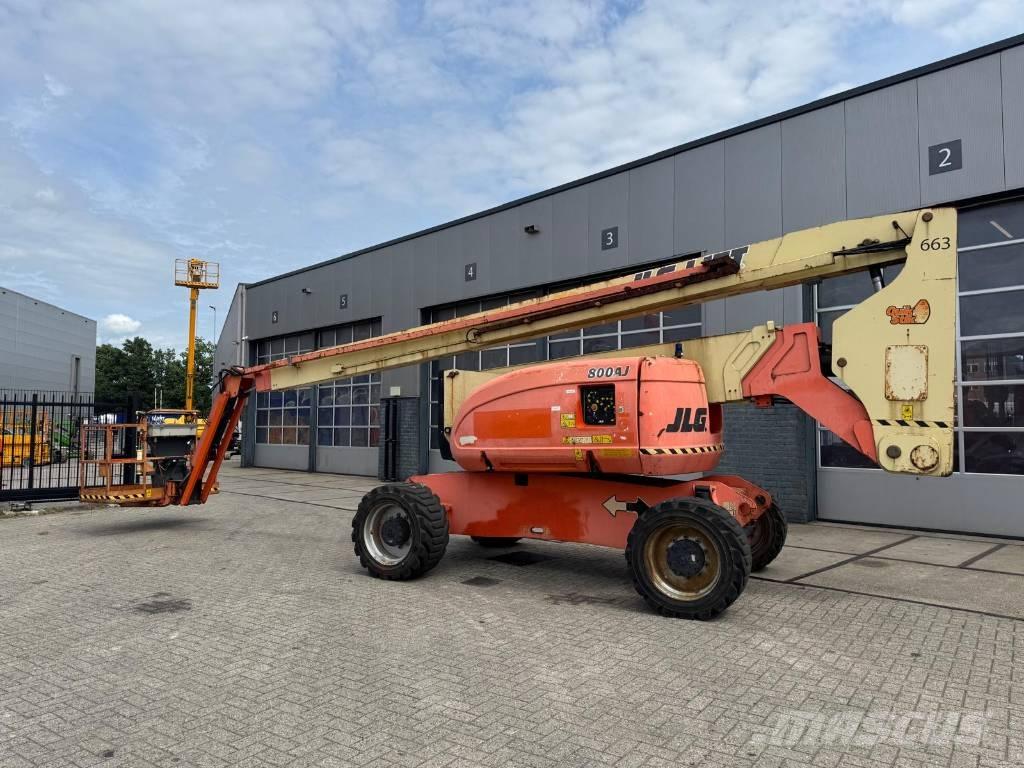 JLG 800 AJ Plataforma de trabajo articulada