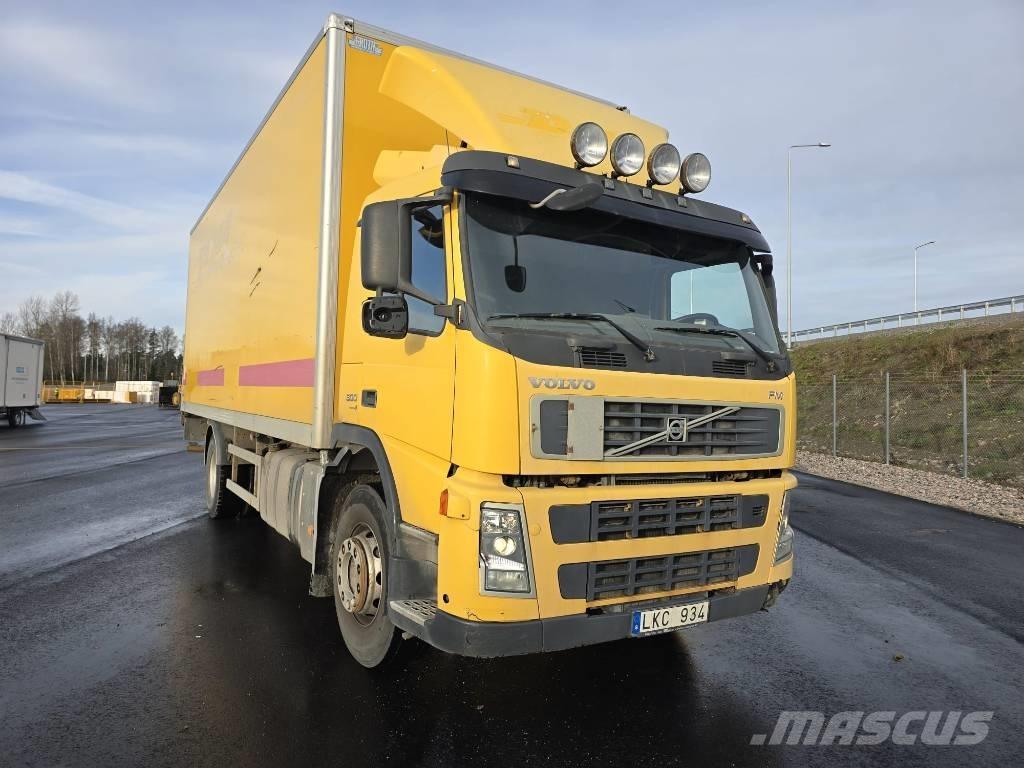 Volvo FM 300 Camiones caja cerrada