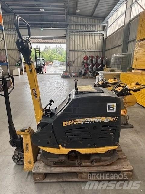 Bomag BPR 70/70 Vibradores