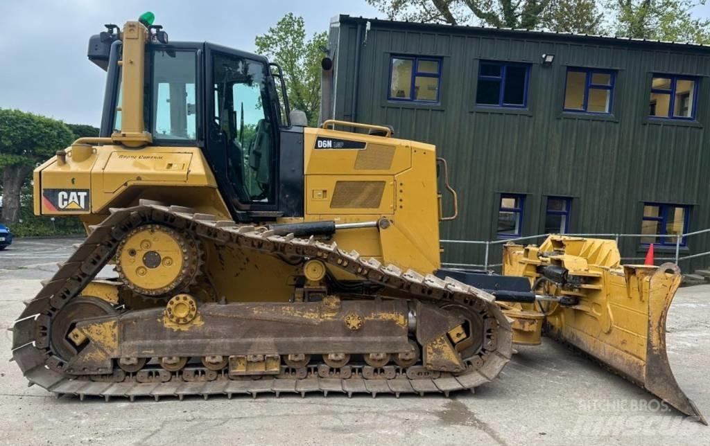 CAT D 6 N LGP Buldozer sobre oruga