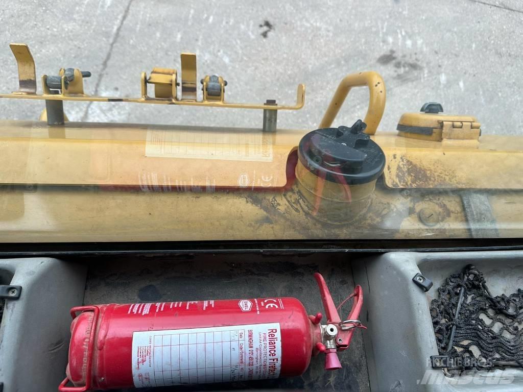 CAT D 6 N LGP Buldozer sobre oruga