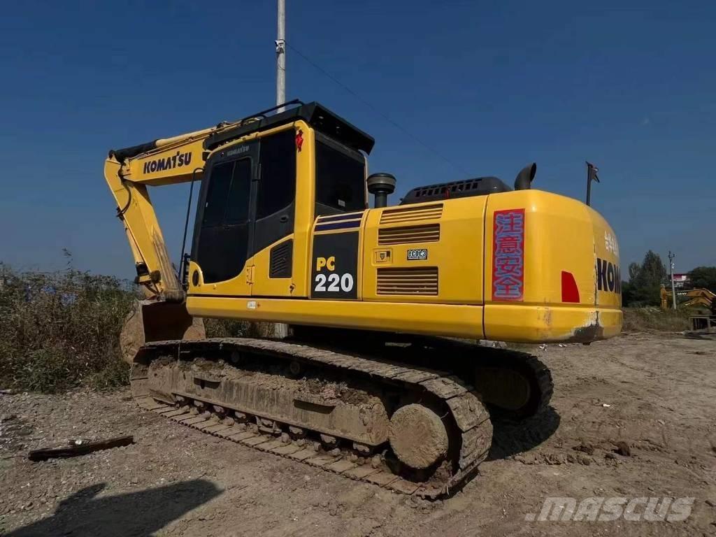 Komatsu PC 220-8 Excavadoras de cadenas