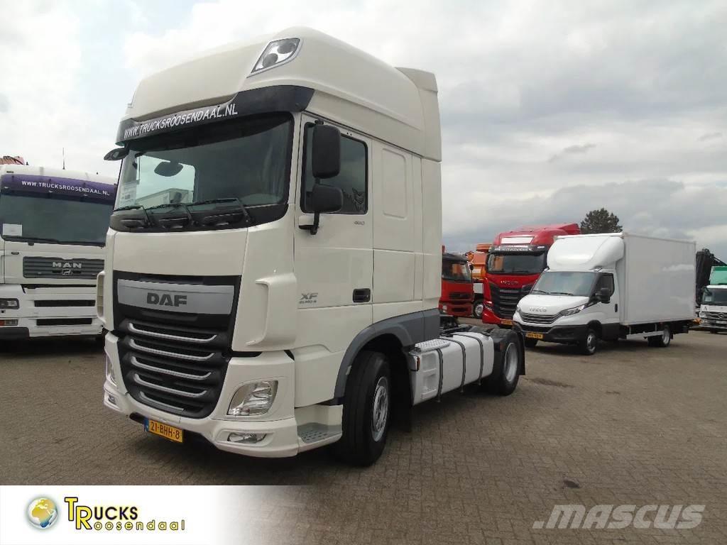 DAF XF 460 + euro 6 Cabezas tractoras
