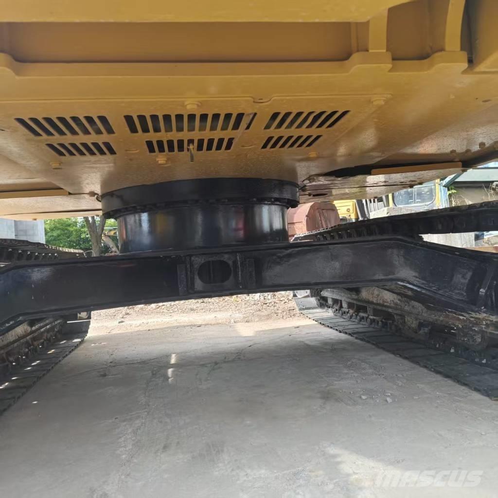 CAT 310 Excavadoras de cadenas