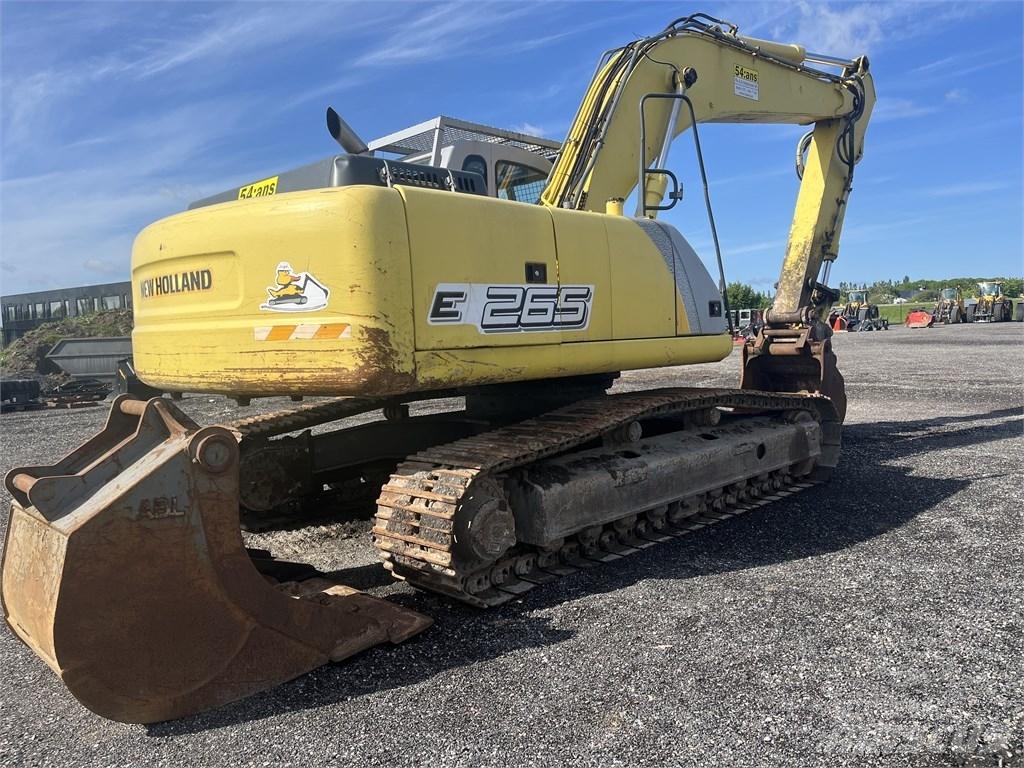 New Holland E 265 B Excavadoras de cadenas