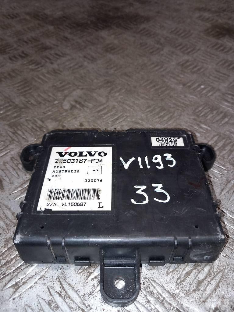 Volvo FH 12    20503187 Electrónicos