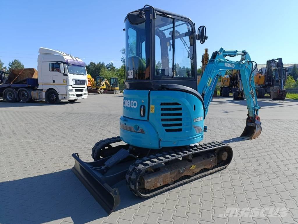 Kobelco SK25SR-6 Mini excavadoras < 7t