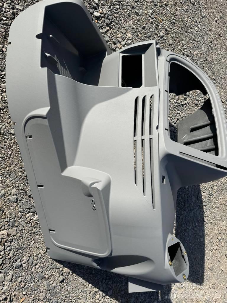 JCB 3 CX Side Panel Cabinas e interior